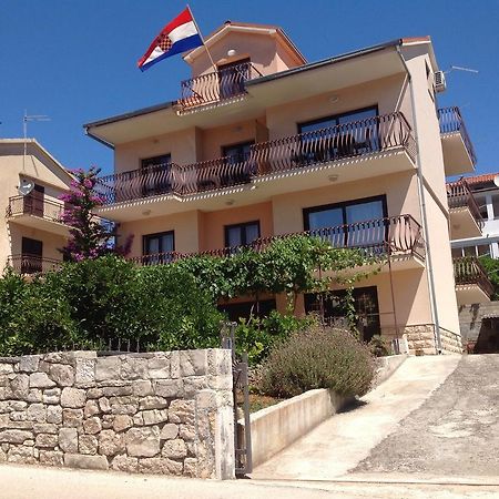 Apartmani Roic Stari Grad  Ngoại thất bức ảnh