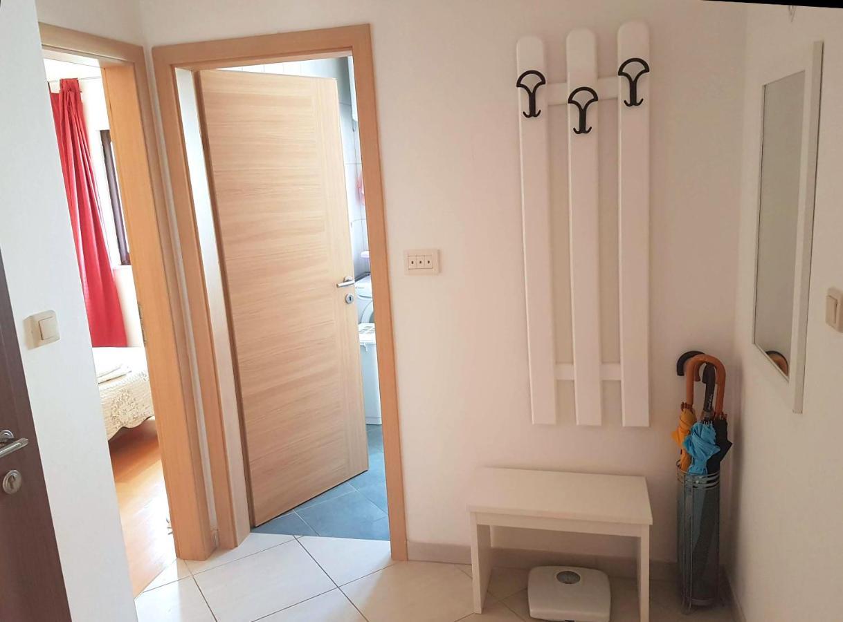 Apartmani Roic Stari Grad  Ngoại thất bức ảnh
