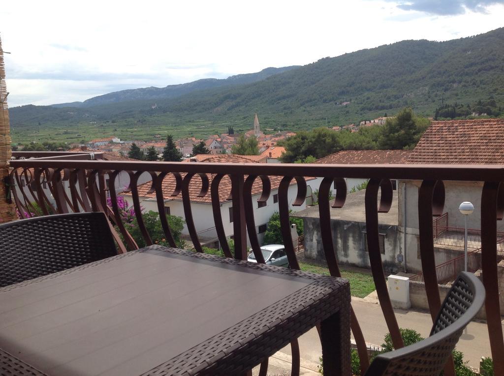Apartmani Roic Stari Grad  Phòng bức ảnh